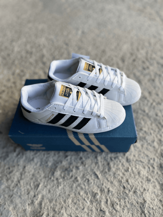 Adidas Superstar