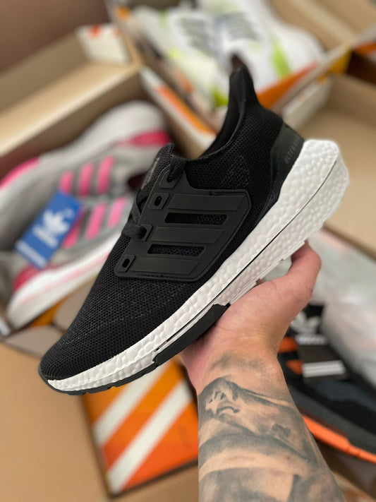 Adidas UltraBoost