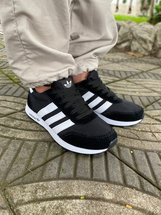 Adidas NEO