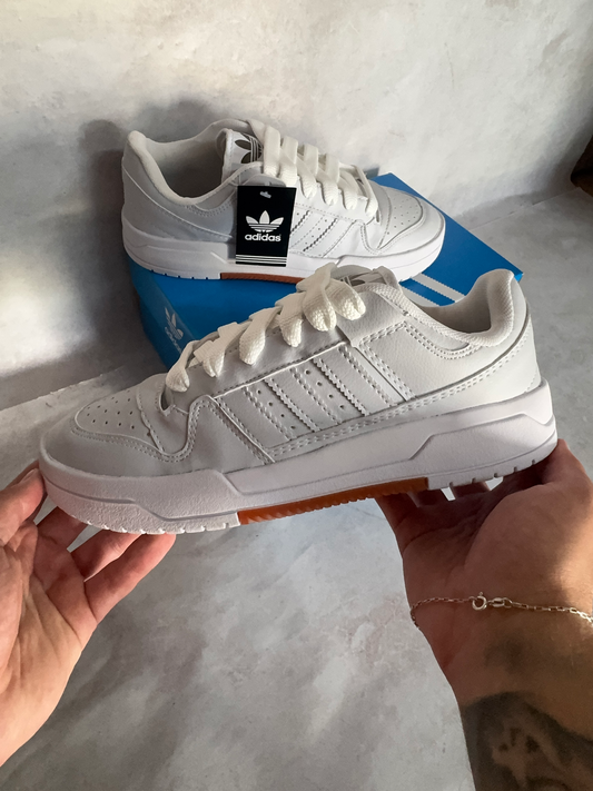 Adidas Forum 84 Low